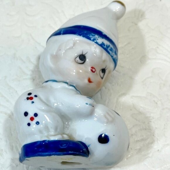 VTG Ceramic Child Dressed as Circus Clown w/Ball Figurine Collectible 3.5" Tall - Picture 7 of 11